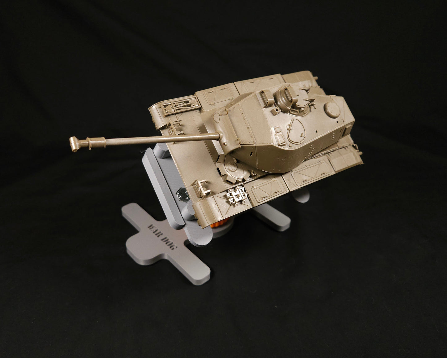 Model Armor Stand
